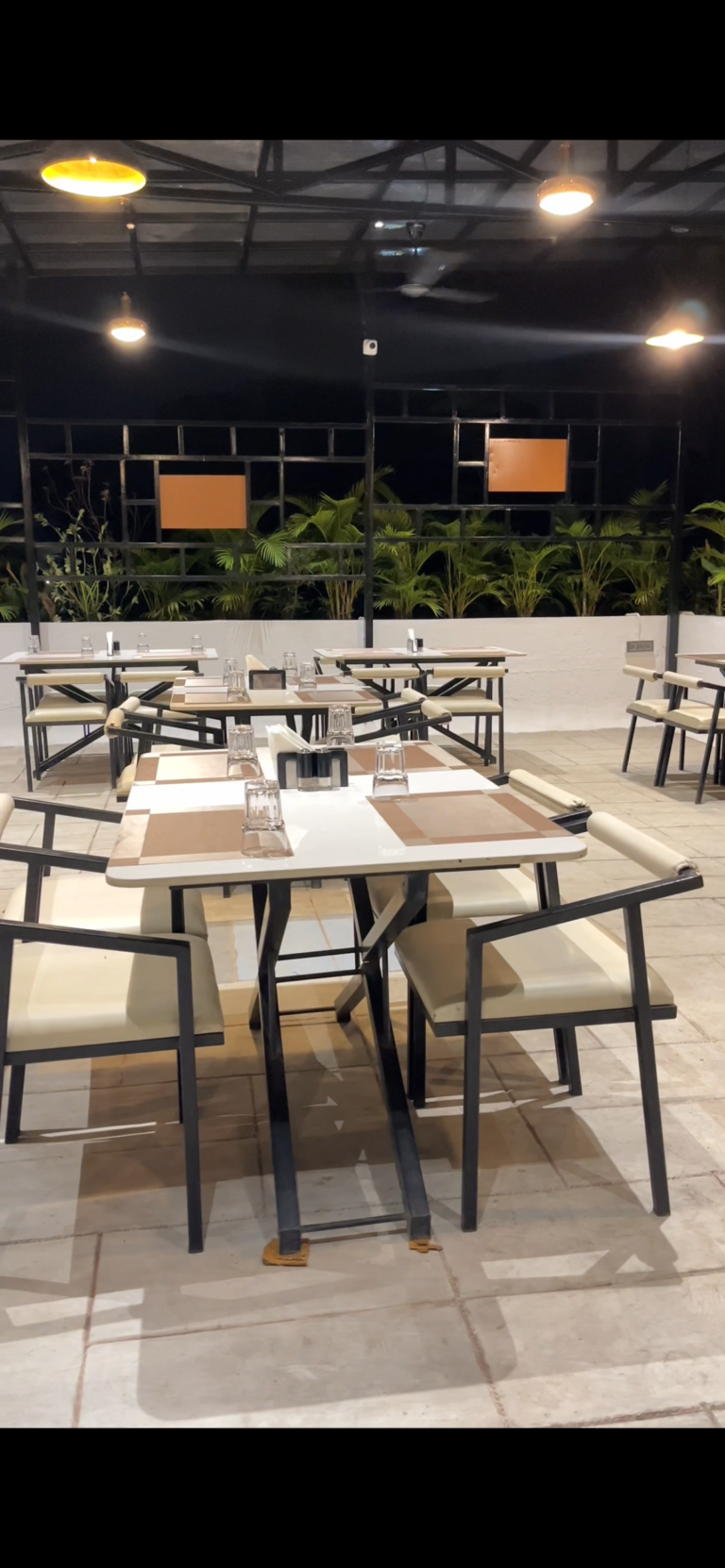 rooftop restaurant in Chh Sambhajinagar